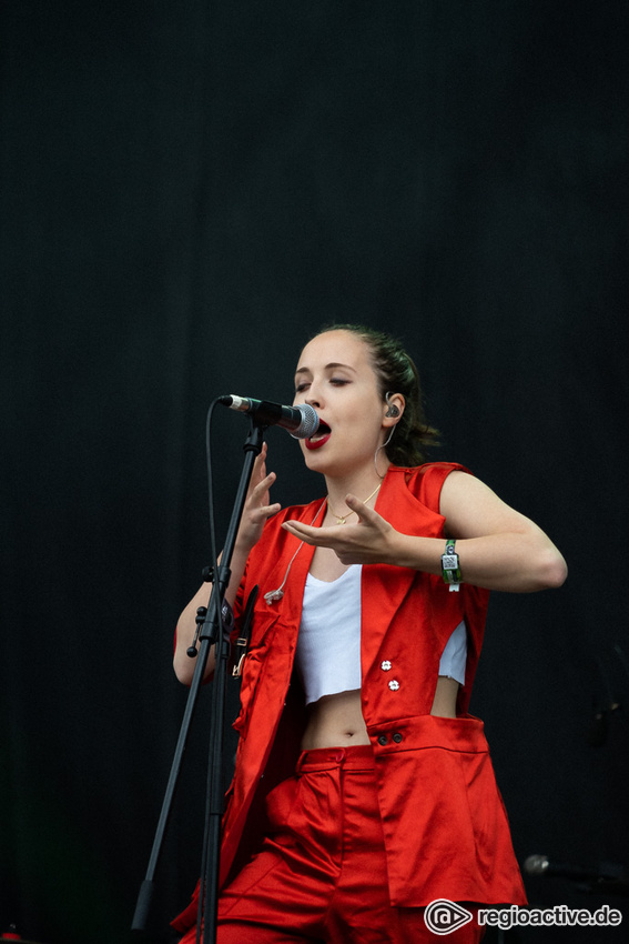 Alice Merton (live beim Hurricane Festival 2019)