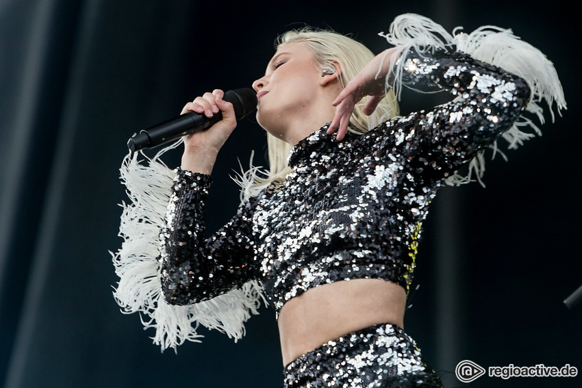 Zara Larsson (live in Hockenheim 2019)