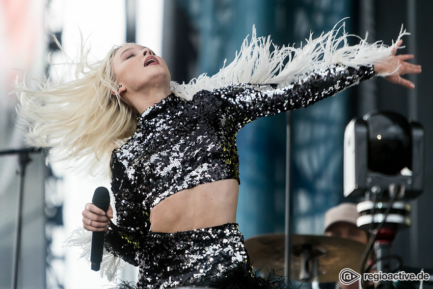 Zara Larsson (live in Hockenheim 2019)