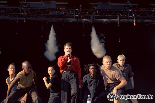 Jede Menge Action - Christine and the Queens: Live-Fotos der Tanzshow vom Hurricane 2019 