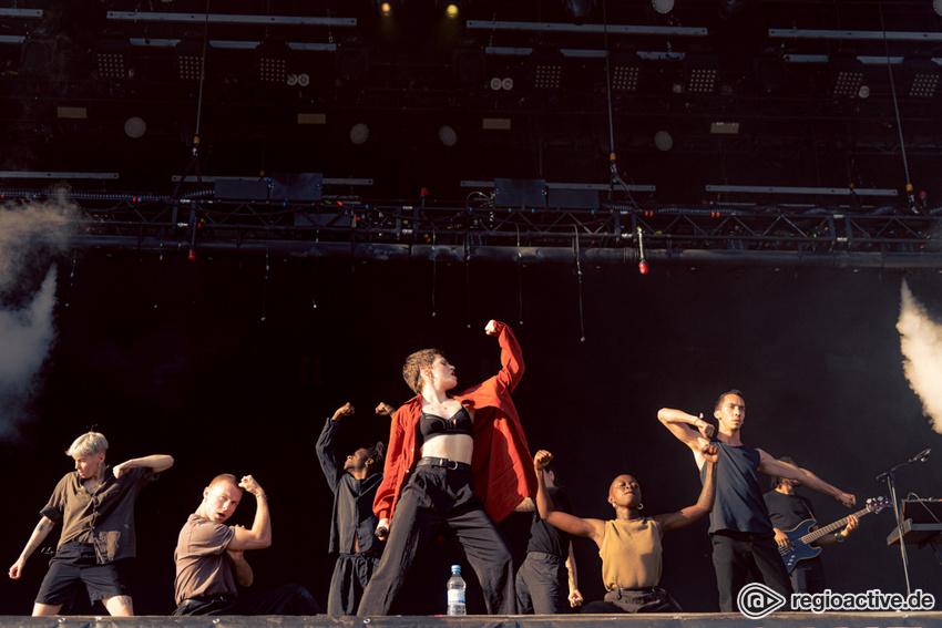 Christine and the Queens (live beim Hurricane Festival 2019)