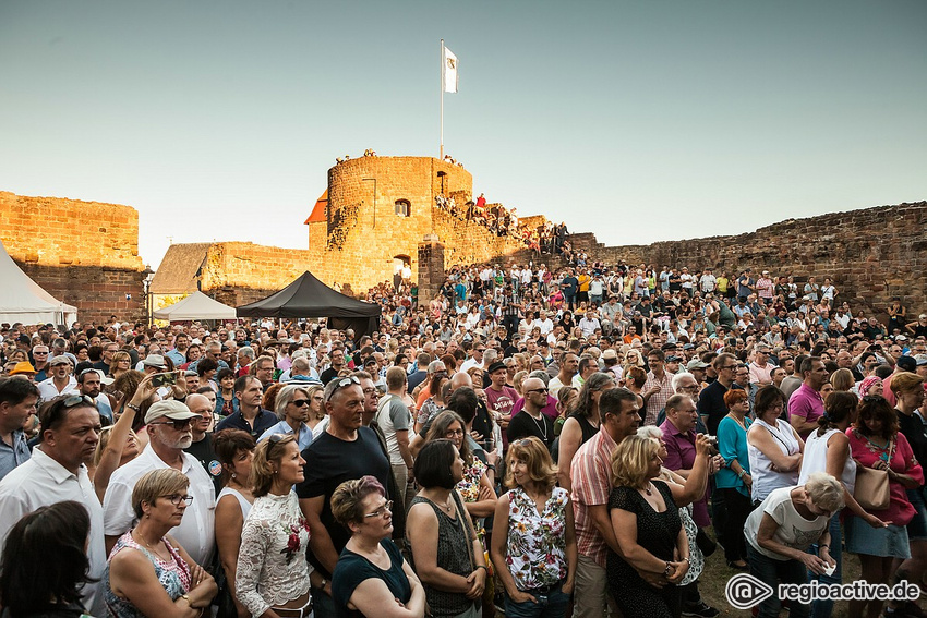 Manfred Mann´s Earth Band (live in Neuleiningen 2019)