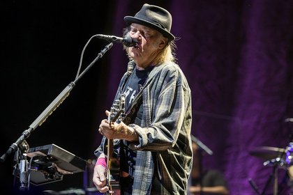 Umfangreiche Liste veröffentlicht - Neil Young will Fans über künftige Archive-Projekte abstimmen lassen 
