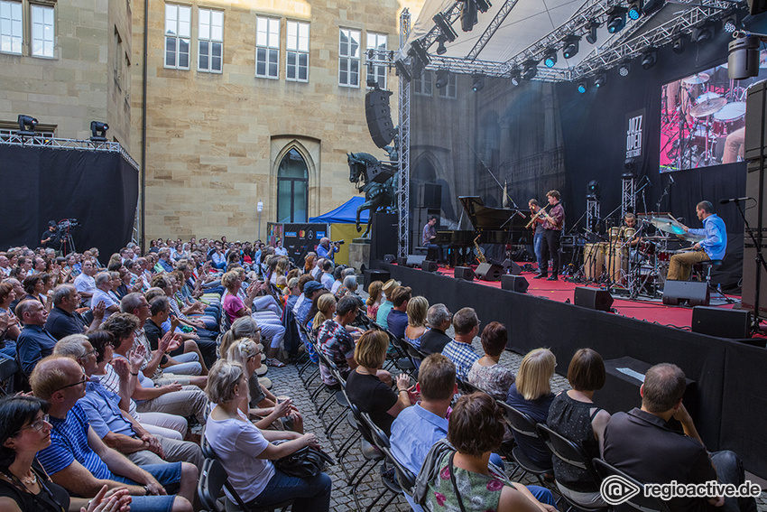 Adrien Brandeis (live in Stuttgart, 2019)