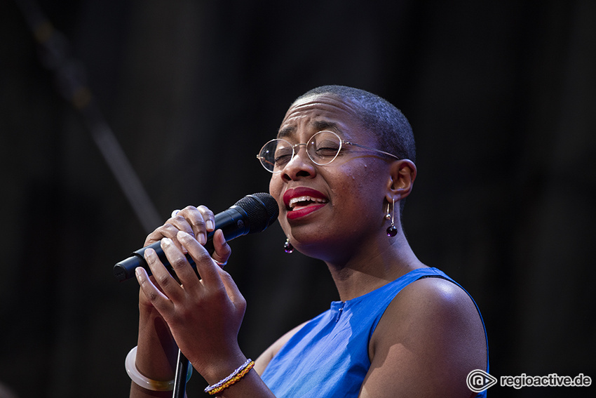 Sing the Truth mit Angelique Kidjo, Cécile McLorint Salvant, Lizz Wright (live in Stuttgart, 2019)