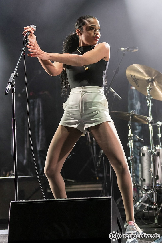 Adia Victoria (live in Frankfurt 2019)