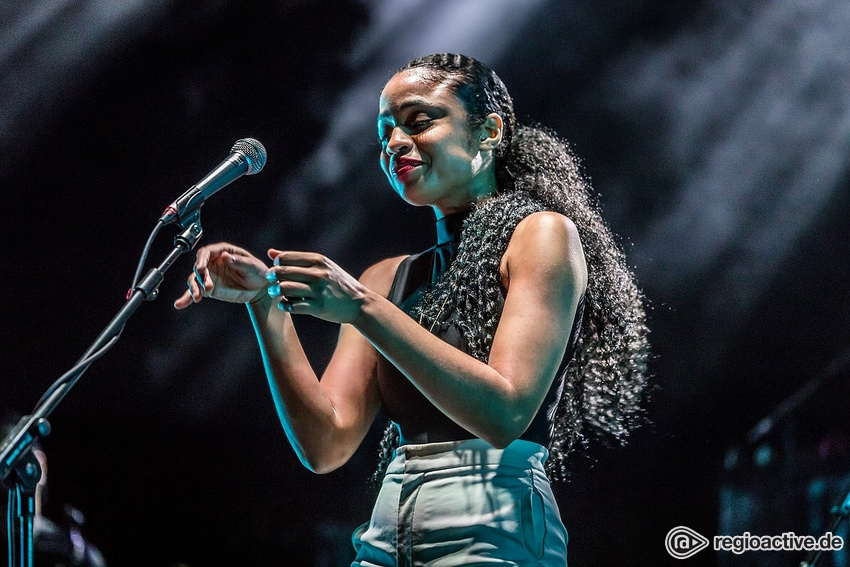 Adia Victoria (live in Frankfurt 2019)