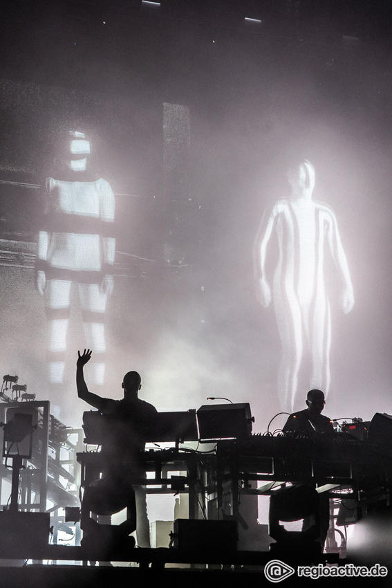 The Chemical Brothers (live beim Deichbrand Festival 2019)