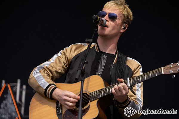 Lebenspolitik - Verträumt: Fotos von Kodaline live beim Deichbrand Festival 2019 