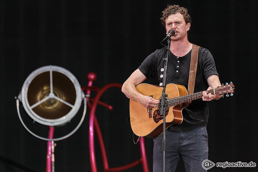 Vance Joy (live in Frankfurt 2019)