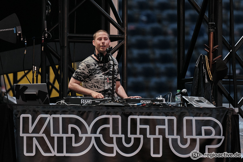 KidCutUp (live in Frankfurt 2019)