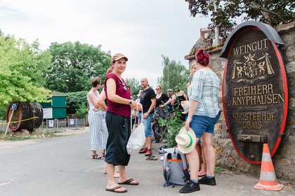 Wein schmeckt bei jedem Wetter - Heiß! Impressionen vom Freitag beim Heimspiel Knyphausen 2019 