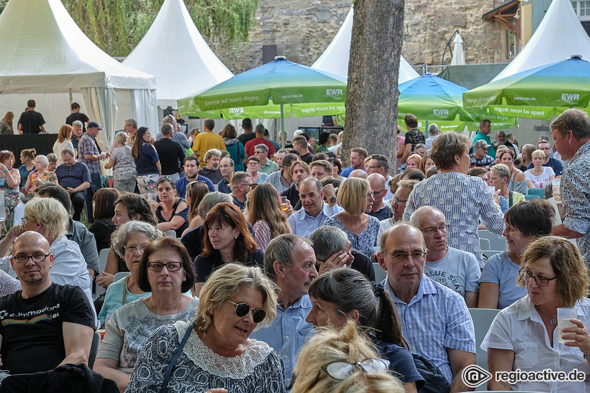 Mundstuhl (live in Alzey 2019)