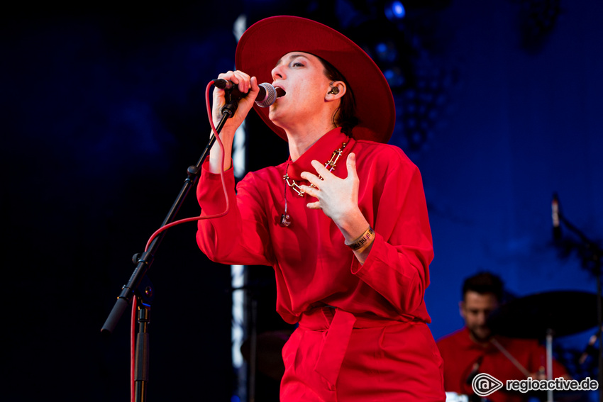 Kat Frankie (live bei Sound of the Forest, 2019)