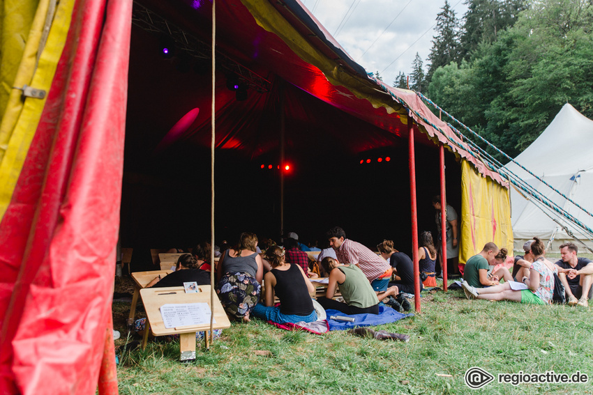 Impressionen vom Freitag (bei Sound of the Forest, 2019)