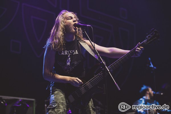 Thrash-Metal auf Māori - Live-Bilder von Alien Weaponry als Support von Slayer in Stuttgart 