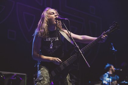 Thrash-Metal auf Māori - Live-Bilder von Alien Weaponry als Support von Slayer in Stuttgart 