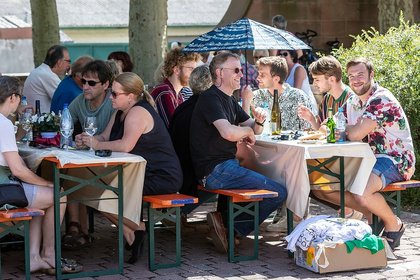 Gute Unterhaltung unter freiem Himmel - Heiter mit Regen: Impressionen vom Sonntag beim Jazz & Joy 2019 in Worms 