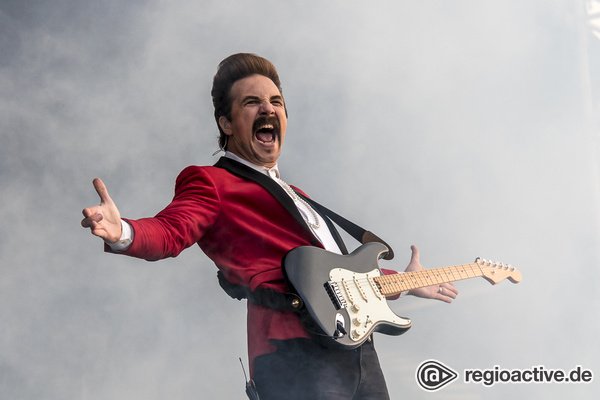 Lässig - Royal Republic: Fotos der Schweden live beim Highfield Festival 2019 