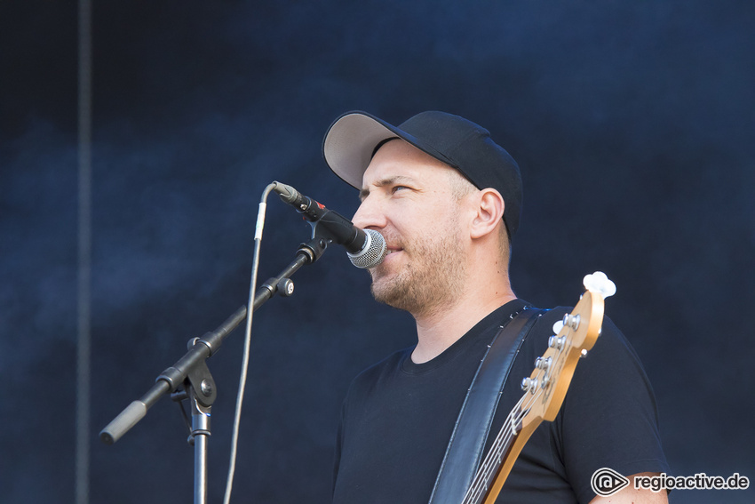 Montreal (live auf dem Highfield Festival, 2019)