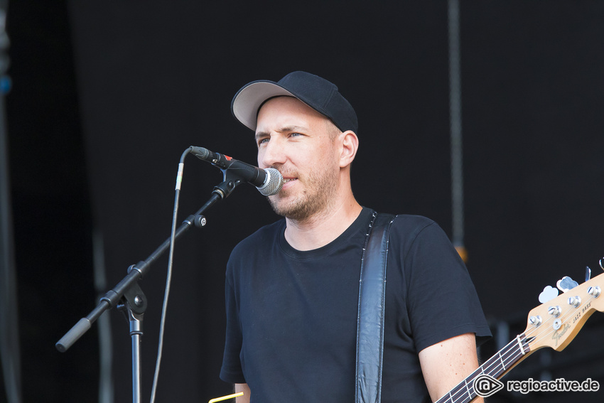 Montreal (live auf dem Highfield Festival, 2019)