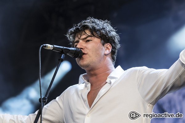 Folk aus Zürich - Mit Lebenslust: Fotos von Faber live beim Highfield Festival 2019 