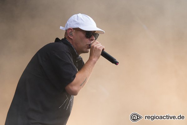 Deutscher Hip-Hop - Catchy: Fotos von Trettmann live beim Highfield Festival 2019 