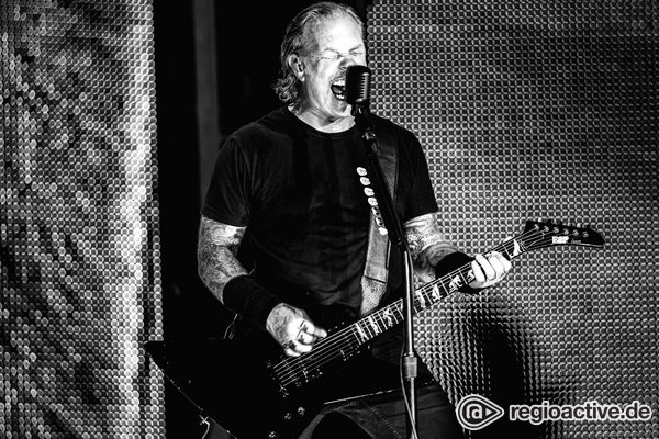 Back to the front - Metallica: James Hetfield soll Ende Januar erstmals seit dem Entzug öffentlich auftreten 