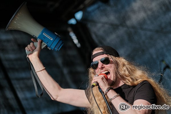 Rock'n'Roll der harten und lauten Sorte - Heiß: Live-Bilder von Slack Pile auf dem Museumsuferfest 2019 in Frankfurt 