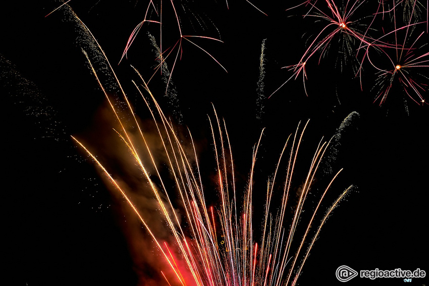 Großes Musikfeuerwerk beim Museumsuferfest Frankfurt 2019