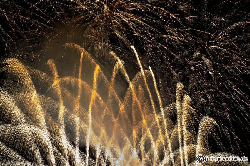 Großes Musikfeuerwerk beim Museumsuferfest Frankfurt 2019