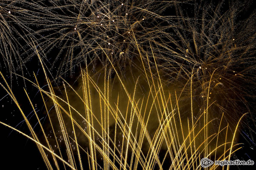 Großes Musikfeuerwerk beim Museumsuferfest Frankfurt 2019