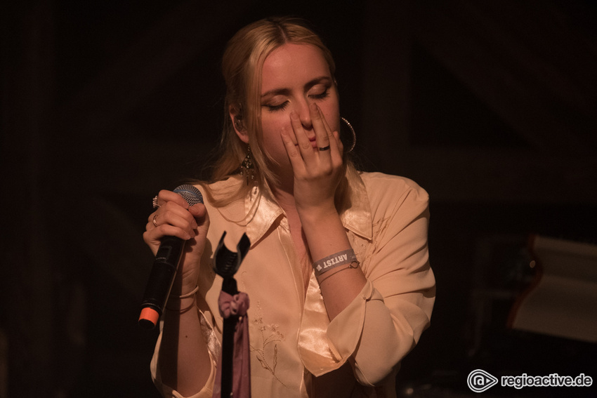 Iris (live in Hamburg, 2019)