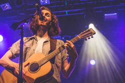 Stilistische Vielfalt - Hozier entfacht in der Frankfurter Batschkapp eine begeisternde Klangtiefe 