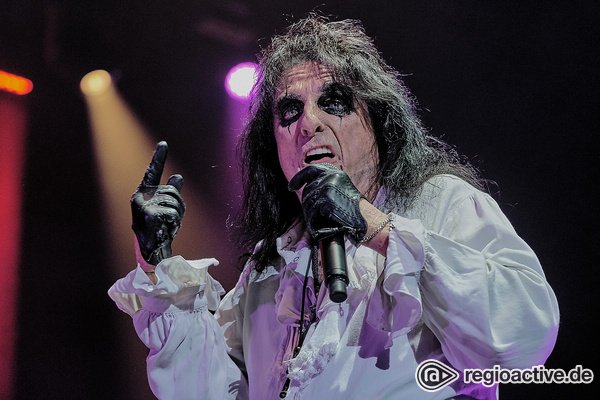 Saved by Rock and Roll - Alice Cooper veröffentlicht Single "Rock & Roll" vom neuen Album "Detroit Stories" 