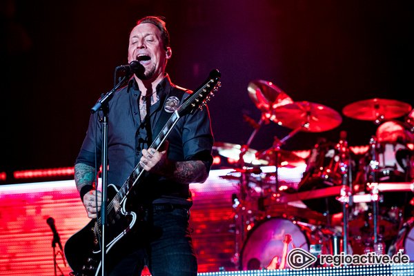 Elvis-Metal larger than life - Volbeat spielen in der Festhalle Frankfurt eine energetische Rock & Metal-Show 