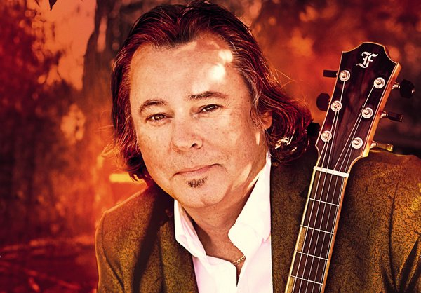 Keltische Weihnacht - Ex-Runrig Frontmann Bruce Guthro kommt auf Weihnachtstour nach Deutschland 