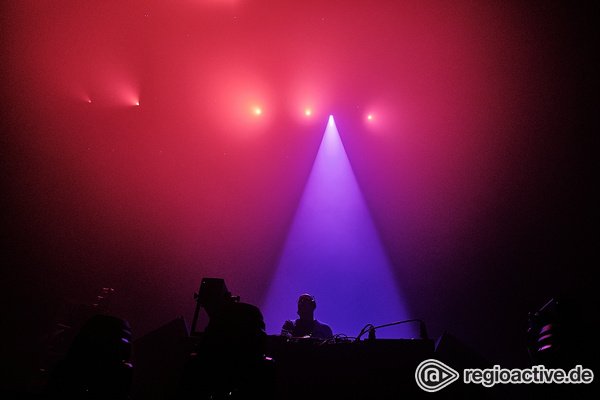 Warm-up - James Holroyd : Fotos des Tour-DJs von The Chemical Brothers live in Frankfurt 