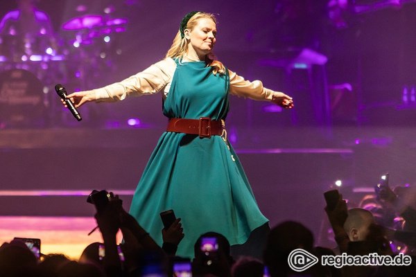 Familienfest - The Kelly Family: Fotos der "25 Years Over The Hump"-Tour live in Mannheim 