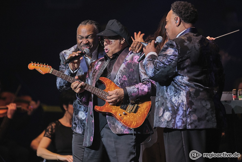 Al McKay's Earth, Wind & Fire Experience (live bei Night Of The Proms in Mannheim 2019)