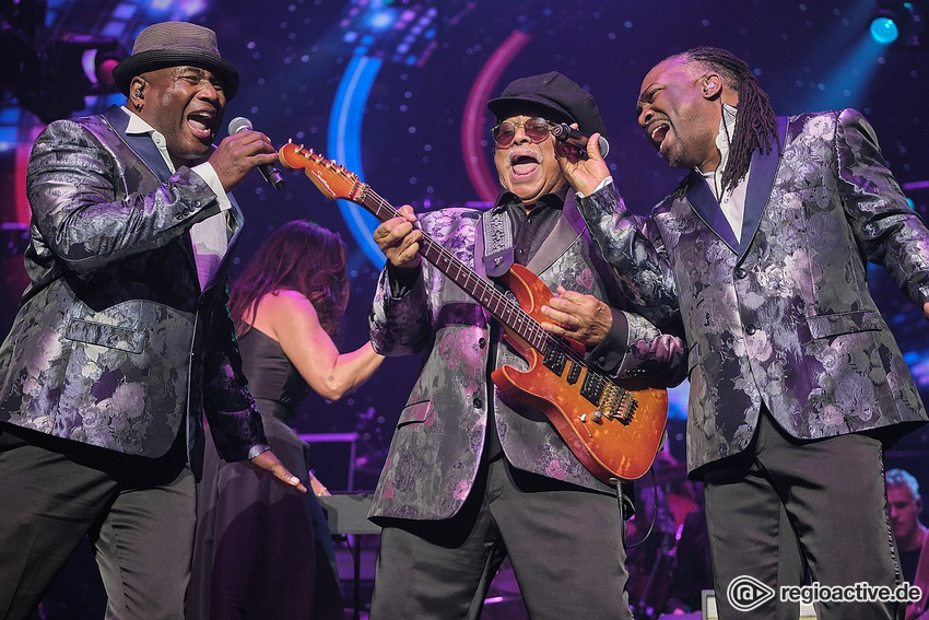 Al McKay's Earth, Wind & Fire Experience (live bei Night Of The Proms in Mannheim 2019)