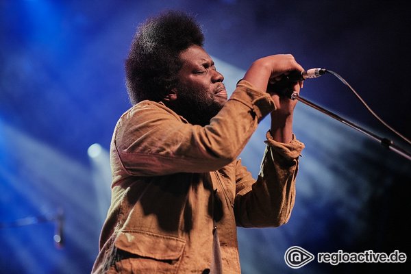 Komplex - Modern Soul: Fotos von Michael Kiwanuka live in der Batschkapp Frankfurt 