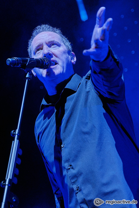 OMD (live in Frankfurt 2019)