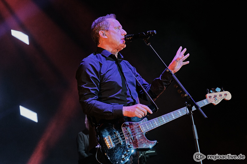 OMD (live in Frankfurt 2019)