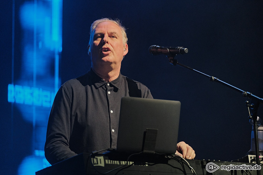 OMD (live in Frankfurt 2019)