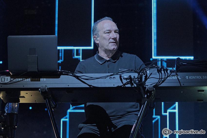 OMD (live in Frankfurt 2019)