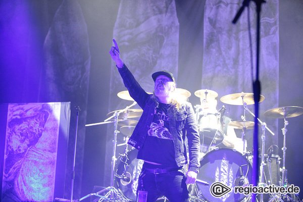 Einflussreiche Schweden - Düster: Bilder von At The Gates live im Schlachthof Wiesbaden 