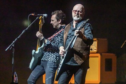 Redselig - Music & Stories Tour 2020: Fotos von Wishbone Ash live in Frankfurt 