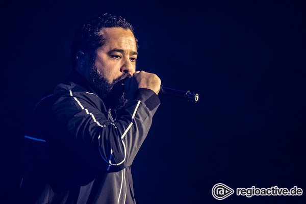 Gefühvoll - Adel Tawil: Fotos des Sängers live in der Barclaycard Arena in Hamburg 