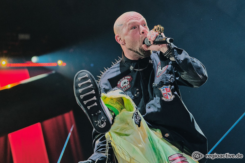 Five Finger Death Punch (live in Frankfurt 2020)